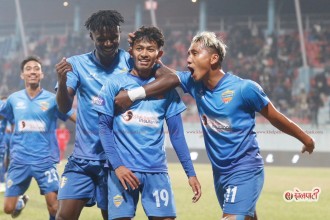 आयुष सर्वोत्कृष्ट खेलाडी